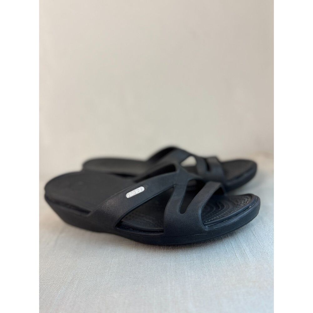 Crocs Sandals Women's 9 Black Slip On Comfort Casual Beach Pool Shoes